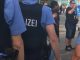 Neue Masche von Betrügern, die sich als falsche Polizeibeamte ausgeben