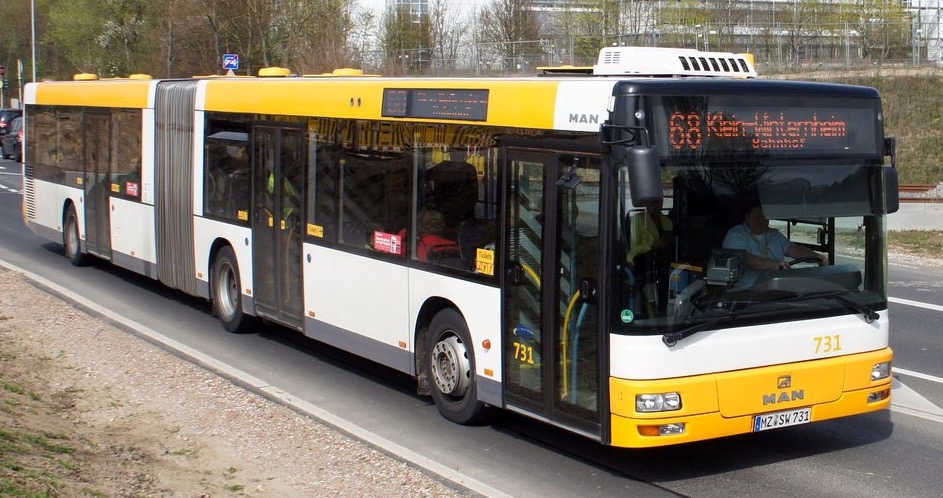 Frankfurt/Mainz/Wiesbaden: Energiepark erzeugt grünen Wasserstoff für Busfahrten