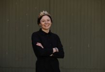 Mitwählen bei der Wahl der Deutschen Weinkönigin / Juliane Schäfer im Finale