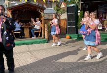 Senioren feierten traditionell im Rheinhessen-Dorf beim Alzeyer Winzerfest