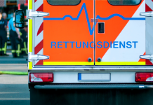 Bewusstloser Mann neben E-Scooter aufgefunden