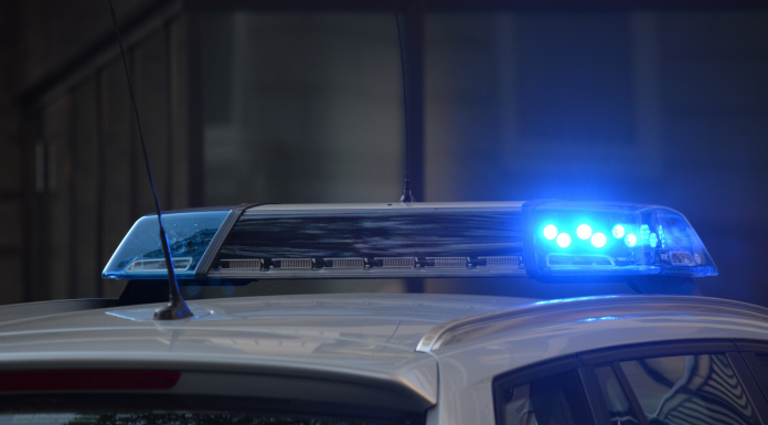 PKW überschlägt sich bei Gundersheim