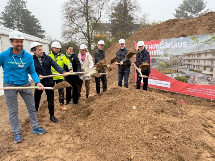 IMG_12_07_50-10-bbb7477d-6e4e3d30@1256w2x