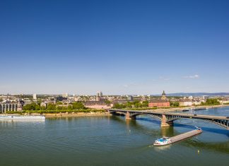 „Cool Summer Mainz“ – Hotelbetriebe bieten auch in diesem Sommer vergünstigte Zimmer für Mainzer in Hitzeperioden an