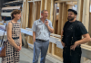 Wirtschaft im Dialog – Landrat Barth besucht Zimmerei in Gau-Algesheim